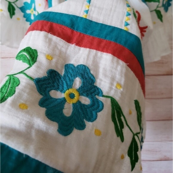 Anthropologie Seen Worn Kept 100% Cotton Embroidered Ruffle Sleeve Tunic/Top - Picture 7 of 15